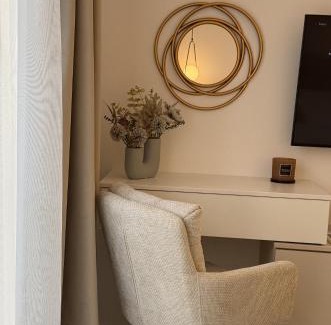 Stefanestii de Jos Apartment | Cosmo22 Chic Retreat