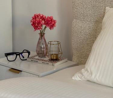 Stefanestii de Jos Apartment | Cosmo22 Chic Retreat