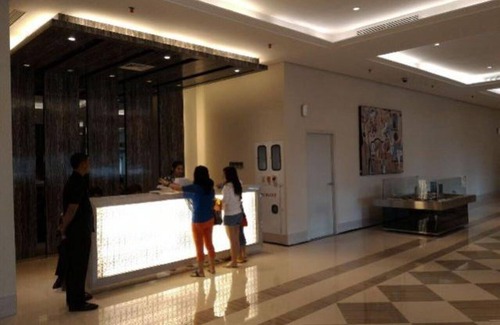 Surabaya Apartment | Cosmy Tanglin Apartment at Pakuwon Mall