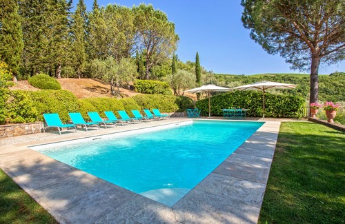 Radda in Chianti Villa | Cosoli, Charming Two-story Historical Villa Situated In The Heart Of Chianti