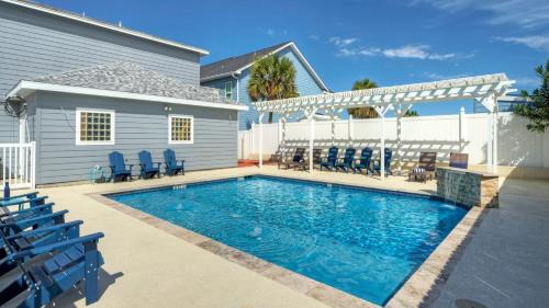 Port Aransas House | Costa Bahia Condos Sleeps 26 Pool Short Beach Stroll