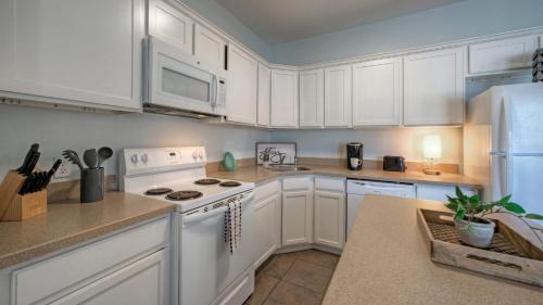 Port Aransas House | Costa Bahia Condos Sleeps 26 Pool Short Beach Stroll