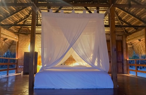 Desa Wula Bed & Breakfast | Costa Beach Resort & Club