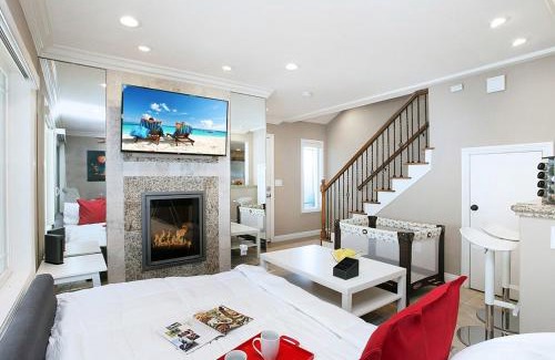 Westside Costa Mesa House | Costa Mesa -Newport- Patio - Free Parking-CM-2
