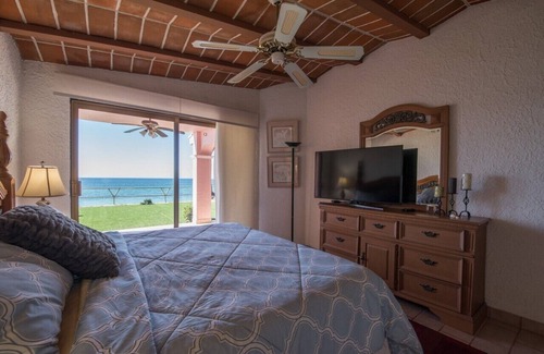 San Carlos House | Costa Del Mar #124 - Beachfront house
