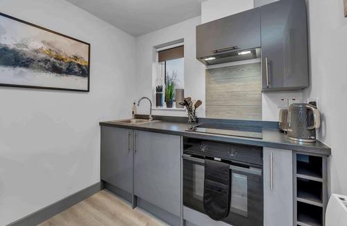 Newmarket Apartment | Cosy 1-Bed Apt in Newmarket with Parking