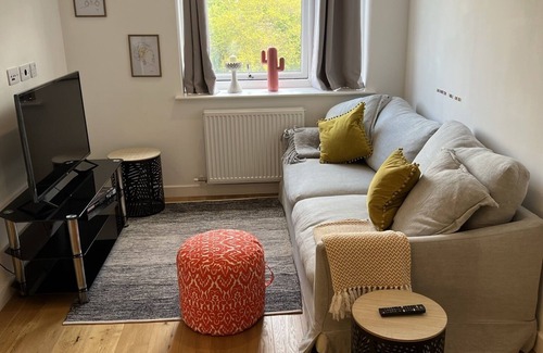 Cheadle Hulme Apartment | Cosy 1 bed flat in cheadle hulme