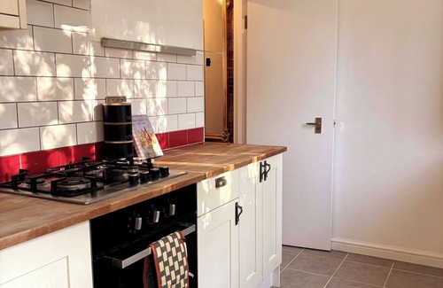 Downham House | Cosy 2-Bedroom Home with Large Private Garden