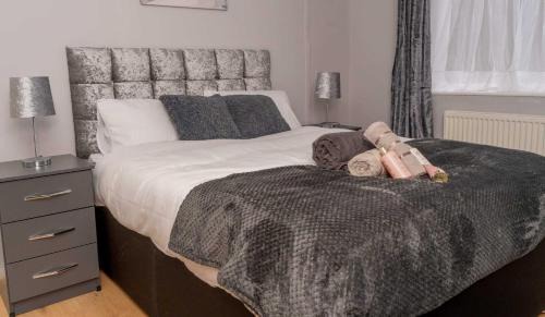 Weston by Wellend House | Cosy 2 bedroom home in Coventry