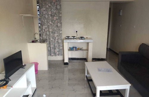 Kikuyu Apartment | Cosy 2 Bedroomed house along Southern Bypass, Nairobi. Great sceneries and views