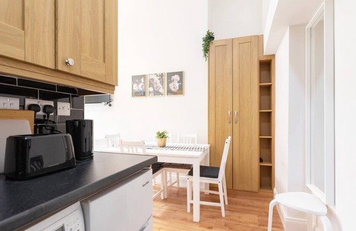 City Centre Dublin Apartment | Cosy 2BED Apartment Super location
