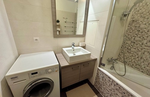 Le Plessis-Robinson Apartment | Cosy 3P apartment with loggia