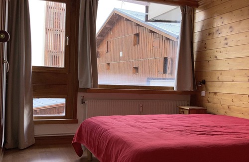Val-d'Isere Apartment | Cosy 6-bed apartment in the center of the resort