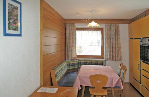 St. Valentin auf der Haide Apartment | Cosy apartment for 6 people with WIFI, TV, terrace and parking