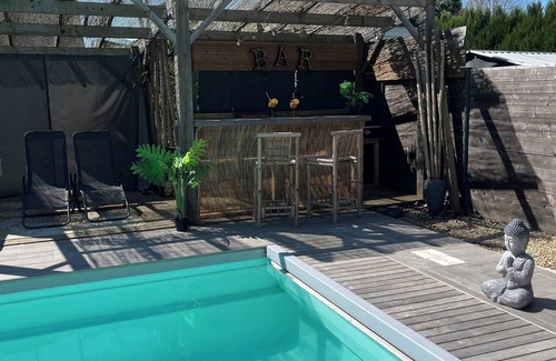 Saint-Dolay House | Cosy accommodation* private heated pool and spa