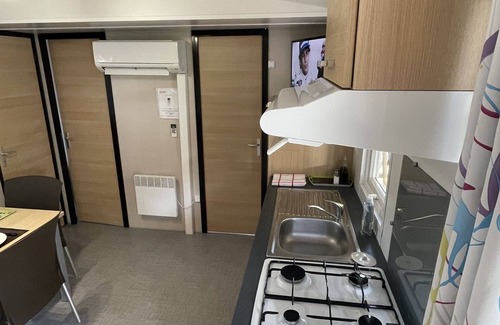 Aureilhan House | Cosy air-conditioned mobile home on Lake Mimizan/Aureilhan