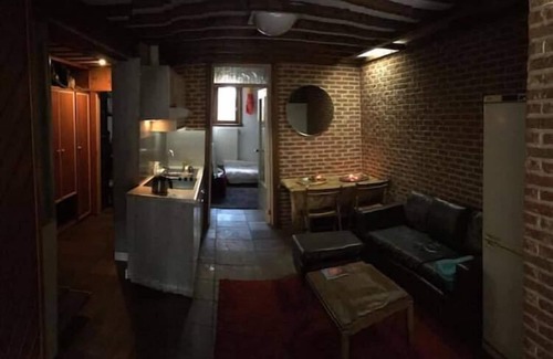 Anderlecht Apartment | Cosy & Amazing room inside an appartment