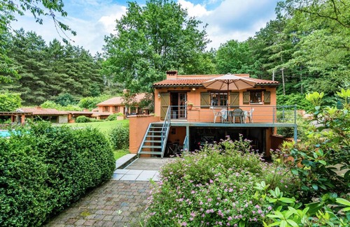 Tessenderlo House | Cosy and snug holiday home with joint swimming pool