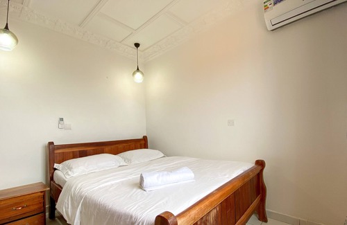 Yaounde Condo | Cosy and spacious apartment in Central Yaounde
