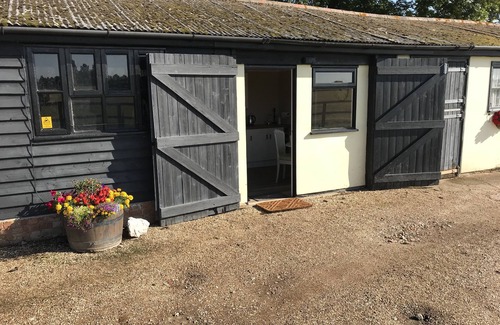 Stowmarket House | Cosy and Tranquil accommodation with beautiful views - so peaceful