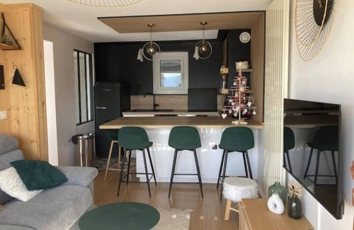 Font-Romeu-Odeillo-Via Apartment | Cosy apartment in Font Romeu, south-facing, 5 minutes from amenities.