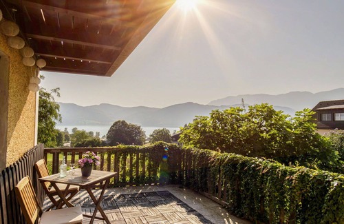 Nussdorf am Attersee Apartment | Cosy apartment for 4 people with terrace