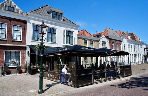 Brouwershaven Apartment | Cosy apartment for 2 people with A/C, WIFI and TV
