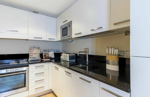 Castle Baynard Apartment | Cosy apartment for 2 guests with WIFI and TV