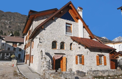 Barcis Apartment | Cosy apartment for 2 people with WIFI, TV, patio, pets allowed and parking