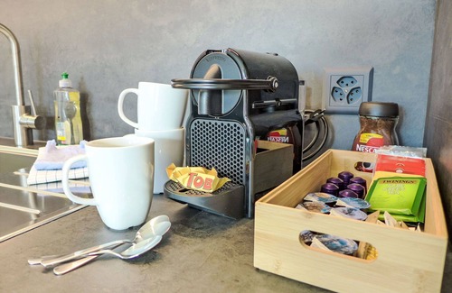 Krattigen Apartment | Cosy apartment for 3 people with WIFI, TV, terrace, panoramic view and parking