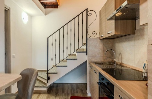Azzano Apartment | Cosy apartment for 3 people with A/C, WIFI and TV