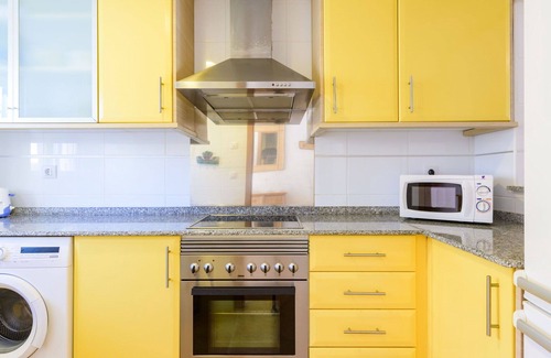 Moncofar Apartment | Cosy apartment for 4 people with pool, TV and terrace