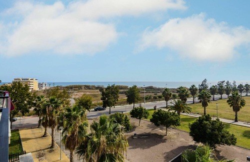 El Grau de Moncofa Apartment | Cosy apartment for 4 guests with pool, WIFI, A/C, TV, terrace and parking