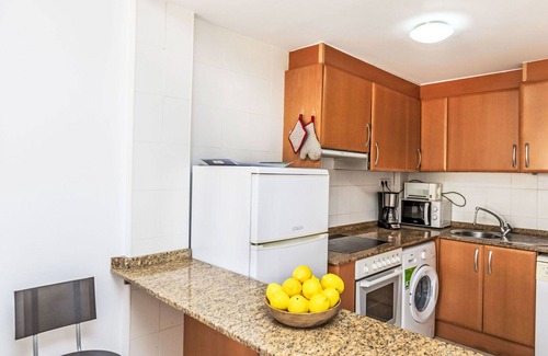 Peniscola Apartment | Cosy apartment for 4 guests with pool, A/C, WIFI, TV, terrace and pets allowed