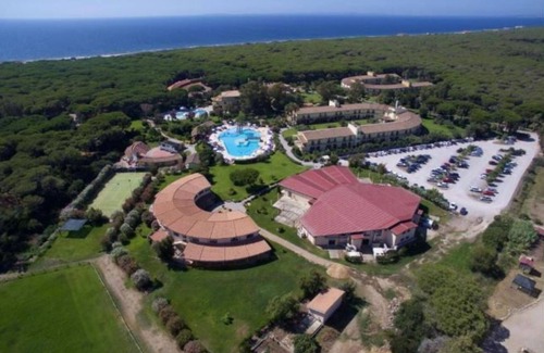 Arborea Apartment | Cosy apartment for 4 guests with pool, A/C, WIFI, TV, pets allowed and parking