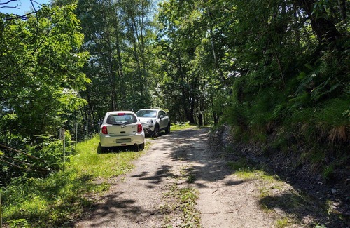 Peglio Apartment | Cosy apartment for 4 guests with WIFI, TV, terrace and pets allowed