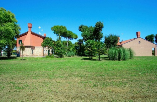 Cavallino-Treporti Apartment | Cosy apartment for 4 guests with A/C, WIFI, TV and patio