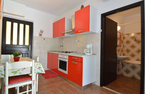 Mirce Apartment | Cosy apartment for 4 people with A/C, WIFI, terrace and pets allowed