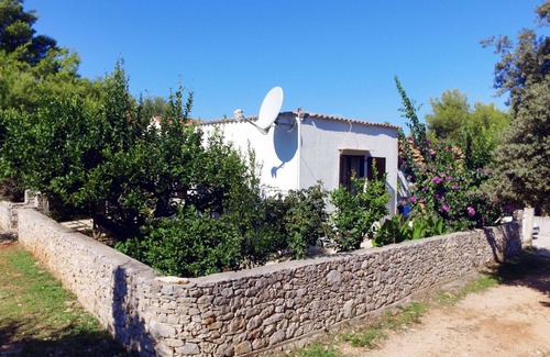 Mirce Apartment | Cosy apartment for 4 people with A/C, WIFI, terrace and pets allowed