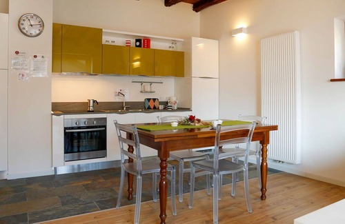 Raveo Apartment | Cosy apartment for 4 people with WIFI, TV, balcony and pets allowed