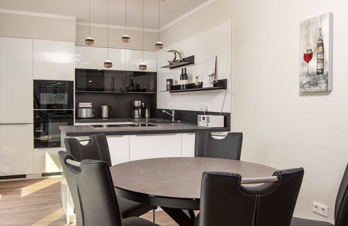Norden Apartment | Cosy apartment for 5 guests with WIFI, TV and balcony