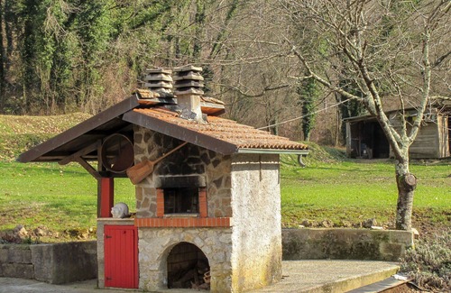 Casoli Apartment | Cosy apartment for 5 guests with pool, WIFI, TV and patio