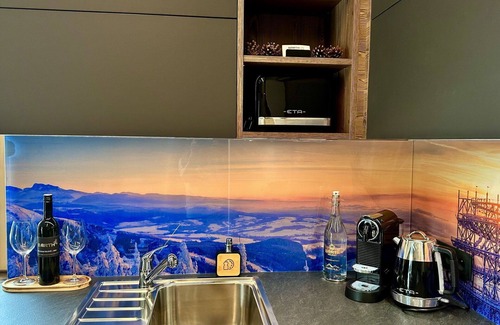 Dolni Morava Apartment | Cosy apartment for 6 guests with WIFI, TV and terrace