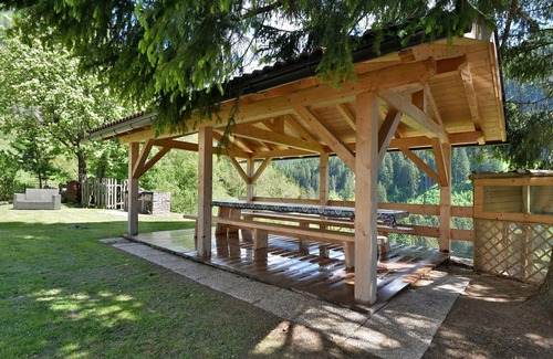 Moena Apartment | Cosy apartment for 7 guests with WIFI, TV, patio and pets allowed
