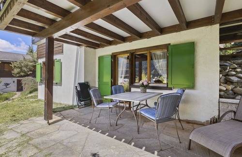 Churwalden Apartment | Cosy apartment for 2 people with WIFI, TV, balcony and pets allowed