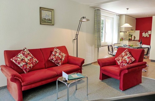 Grindelwald Apartment | Cosy apartment for 3 guests with WIFI, TV, balcony, pets allowed and panoramic view