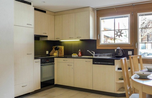 Blausee Apartment | Cosy apartment for 6 guests with WIFI, TV, terrace, panoramic view and parking