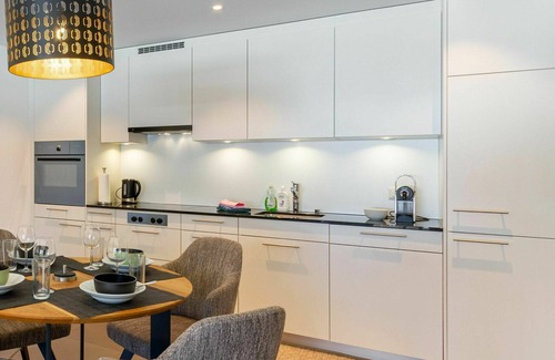 Blausee Apartment | Cosy apartment for 4 people with WIFI, TV, balcony, panoramic view and parking