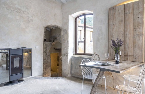 Pietrabruna Apartment | Cosy apartment for 7 guests with WIFI and terrace