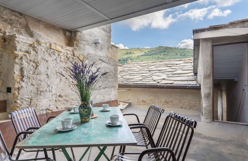Pietrabruna Apartment | Cosy apartment for 7 guests with WIFI and terrace